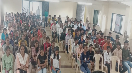 सुधागड तालुका रहिवासी सेवा संघ, ठाणे व टाटा कॅपिटल यांच्या संयुक्त विद्यमाने विद्यार्थी व पालकांसाठी व्यवसाय नोकरी मार्गदर्शन कार्यशाळा संपन्न