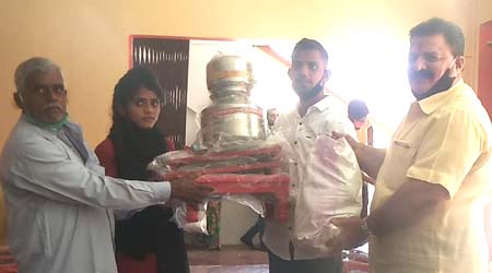 लोणावळा नगराध्यक्षा सुरेखा जाधव सहीत अन्य २६ भाजपा नगरसेवक व कार्यकर्त्यांविरोधात गुन्हा दाखल