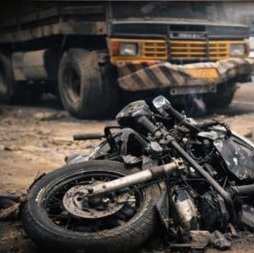 पाळधी परिसरात भीषण अपघात आजोबा व नातू ठार महिला इस्पितळात